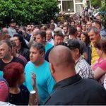 Sute de cetaeni romani din Diaspora la cozi