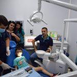 specialist dentist vizita clinica Victoria