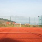 teren de sport multifuntional