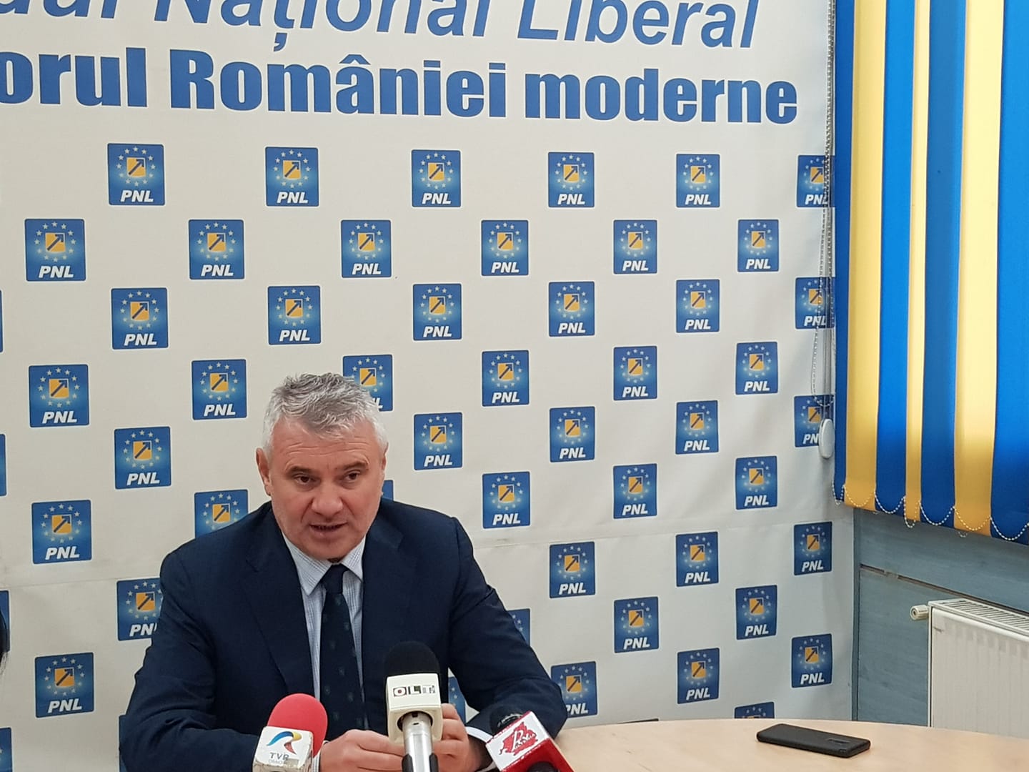 Gigel Stirbu campanie scoala