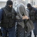 femei retinute diicot