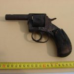 pistol 696x522